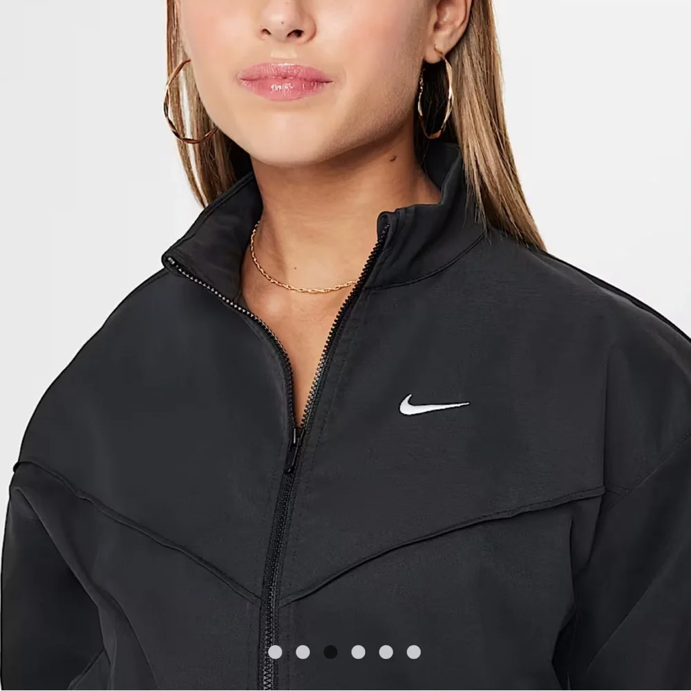 Nike Lightweight Oversized Jacket Black Zip Youth Coat Sportswear Girls SZ S NWT